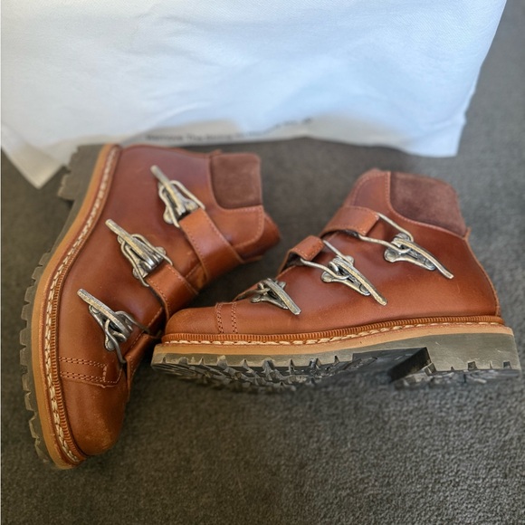 Stylish Tan Ankle Boots with Buckle Accents - Picture 3 of 6